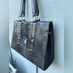 Elegant Brown Crocodile-Embossed Handbag